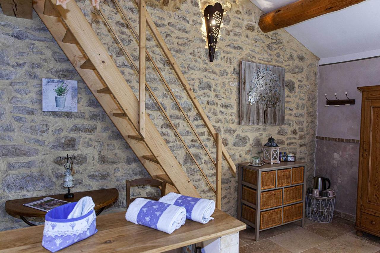 Mas Des Rabasses Bed & Breakfast Le Pontet  Exterior foto