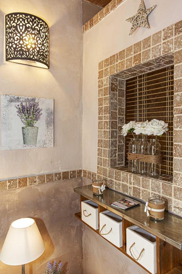 Mas Des Rabasses Bed & Breakfast Le Pontet  Exterior foto